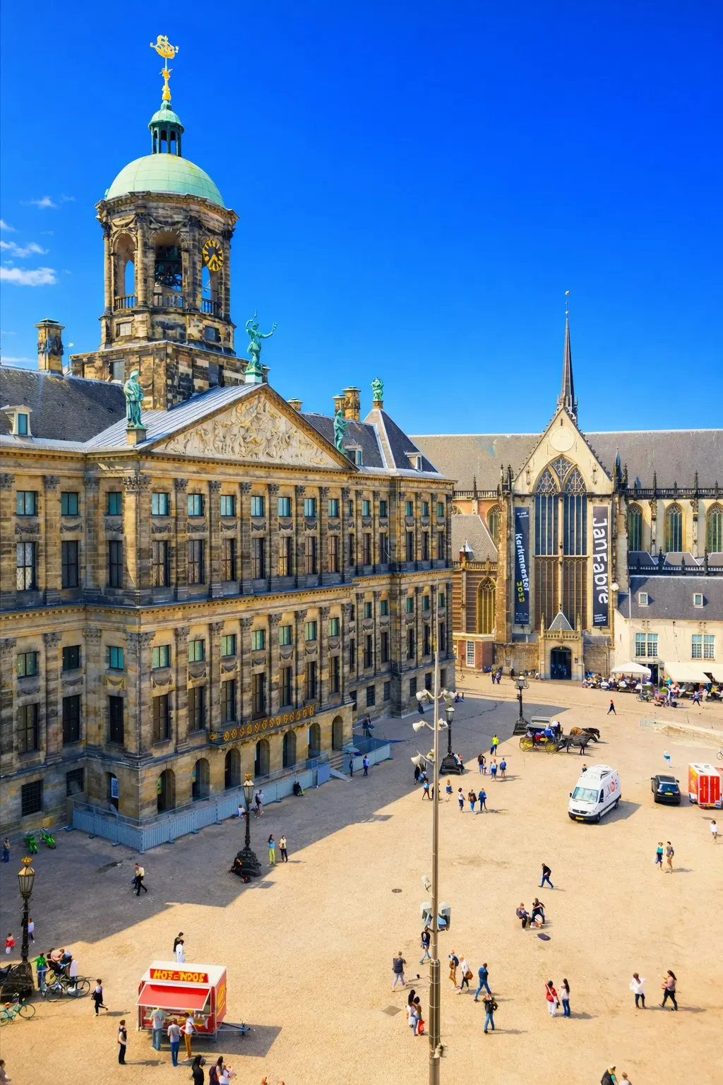 Королівський палац на площі Дам